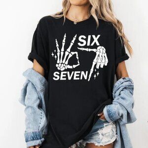 6 7 Meme Shirt Funny Skeleton Hands Tee Halloween Couples Trendy T-Shirt